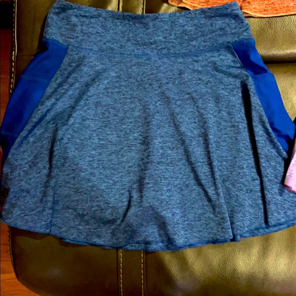 3 Pairs of women’s workout skorts